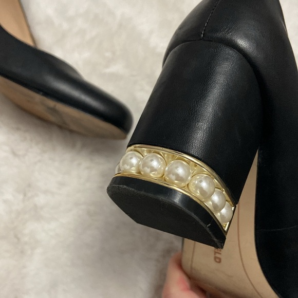 Karl Lagerfeld black pumps with pearl embellished heels - Picture 5 of 5